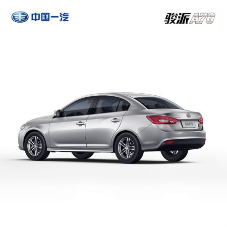 天津一汽 骏派 A70 型动 ￭ 心动 全系车型 64800元 ~ 87800元 银色